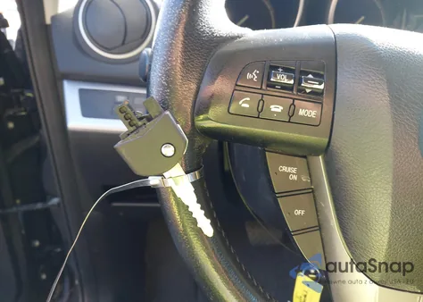 2011 Mazda Mazda3 S Sport from USA, damaged, VIN JM1BL1K59B1436972